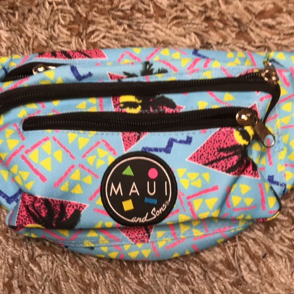 Maui and Sons Fanny pack - Picture 3 of 4